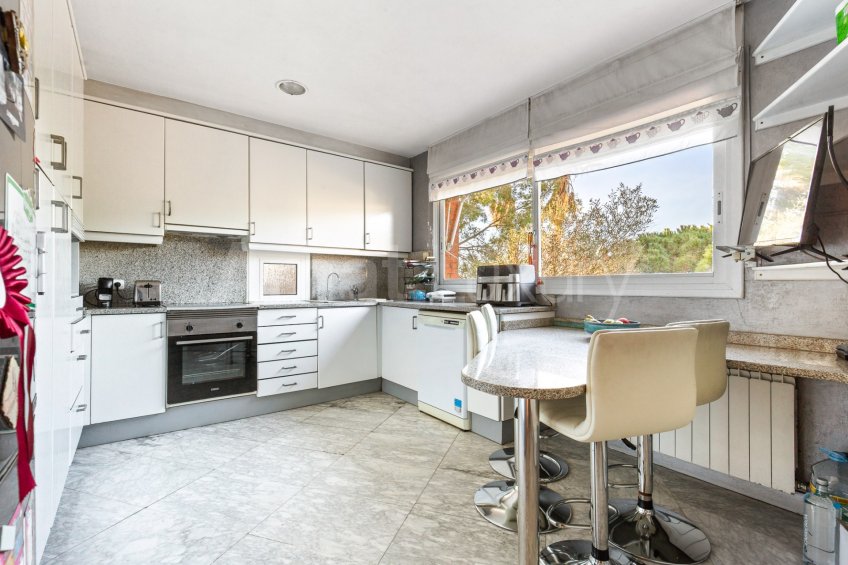 Chalet premium en zona residencial de Sant Just Desvern -11