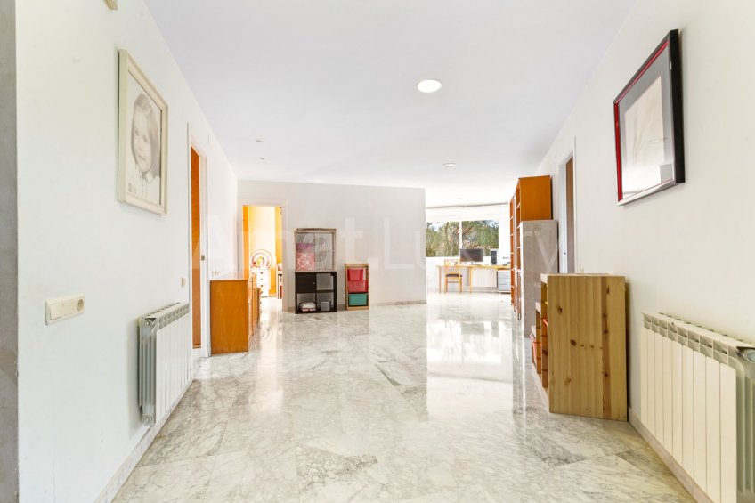 Chalet premium en zona residencial de Sant Just Desvern -36