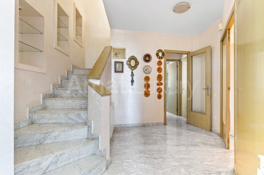 Chalet premium en zona residencial de Sant Just Desvern -6