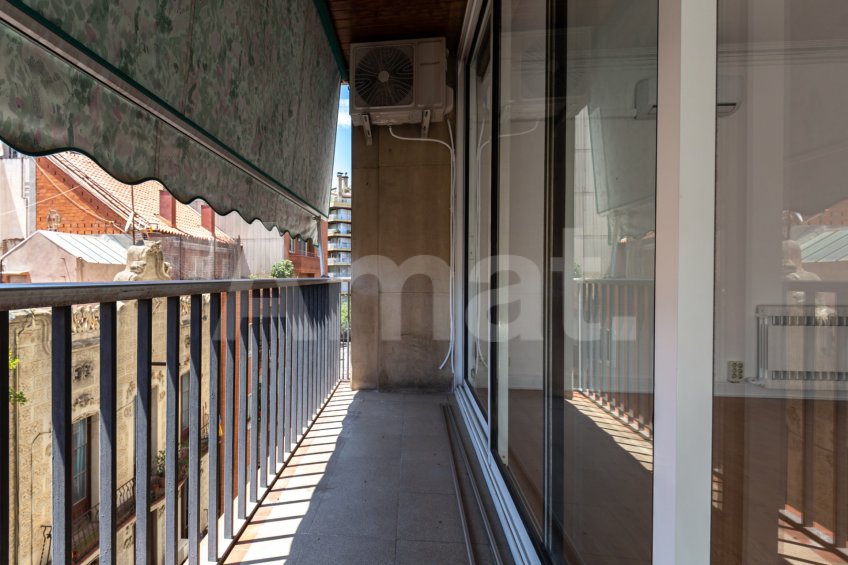 Ampli i lluminós pis de 5 dorm. al Putxet Farró -13