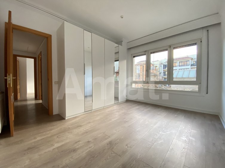 Ampli i lluminós pis de 5 dorm. al Putxet Farró -20