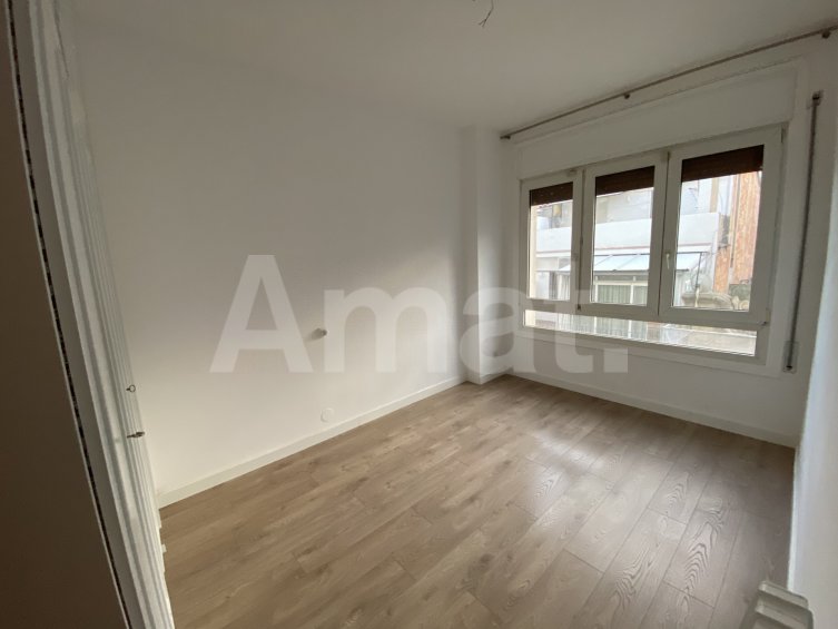 Ampli i lluminós pis de 5 dorm. al Putxet Farró -28