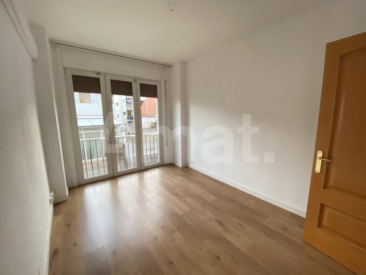 Ampli i lluminós pis de 5 dorm. al Putxet Farró -29