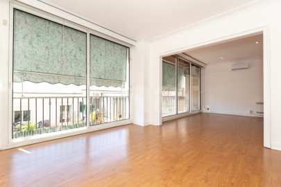 Ampli i lluminós pis de 5 dorm. al Putxet Farró -10