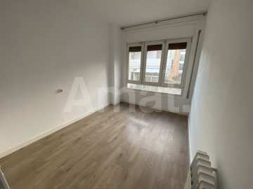 Ampli i lluminós pis de 5 dorm. al Putxet Farró -26