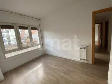 Ampli i lluminós pis de 5 dorm. al Putxet Farró -27