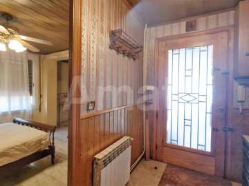 House to renovate in the centre -31