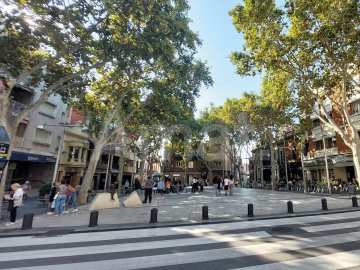 SINGULAR - Gran pis nou de 4 dorm., en el centro -27