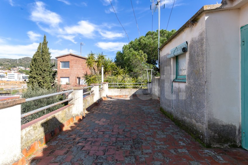 Central townhouse with fantastic views