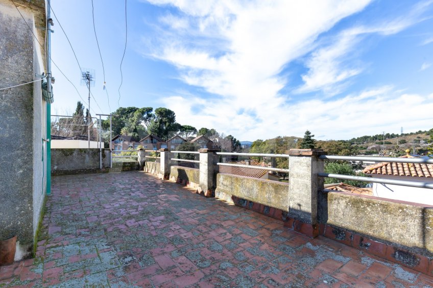 Central townhouse with fantastic views -20