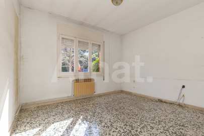 Central townhouse with fantastic views -16