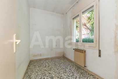 Central townhouse with fantastic views -18