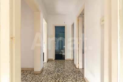 Central townhouse with fantastic views -28