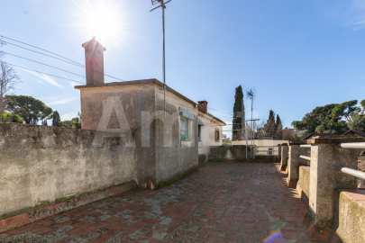 Central townhouse with fantastic views -30