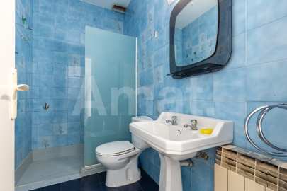 Central townhouse with fantastic views -4