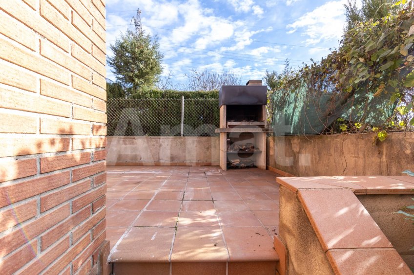 Fantastic detached house, in els Avets -34