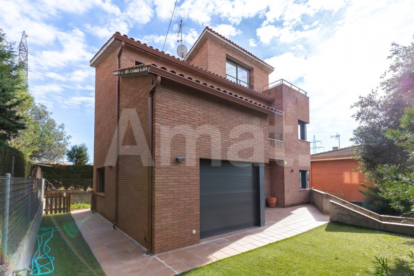 Fantastic detached house, in els Avets -40