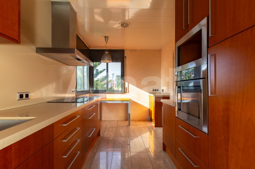 Fantastic detached house, in els Avets -9