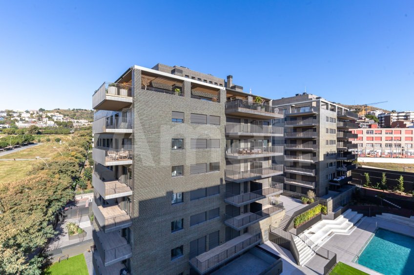 FINESTRELLES-II Brand new 2-bedroom flat with terrace and pool -9