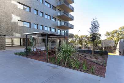 FINESTRELLES-II Brand new 2-bedroom flat with terrace and pool -25