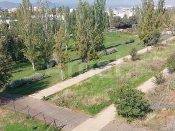 SINGULAR - Pis nou de 3 dorm., al centre -18