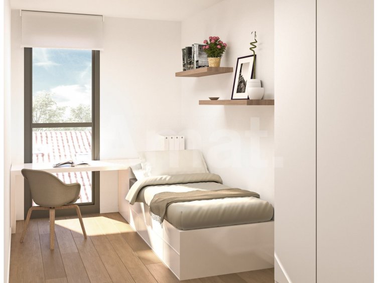 SINGULAR - Gran piso nuevo de 4 dorm., en el centro -12