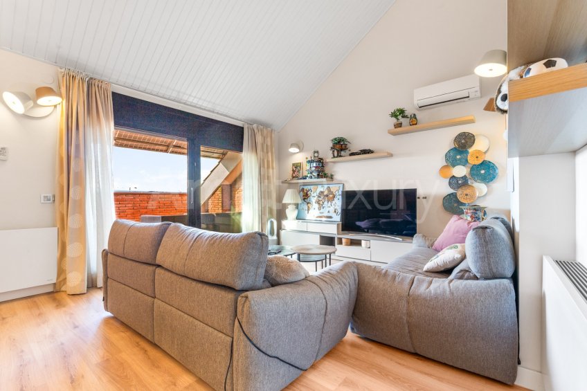 Excepcional casa adossada amb ascensor, al Parc Central -35