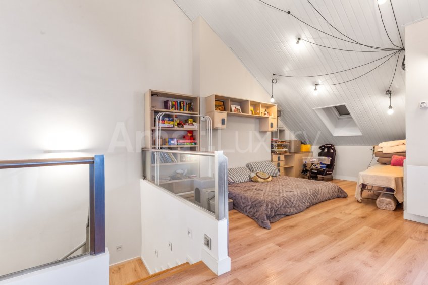 Excepcional casa adossada amb ascensor, al Parc Central -37