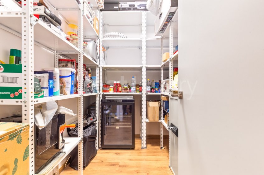 Excepcional casa adossada amb ascensor, al Parc Central -49