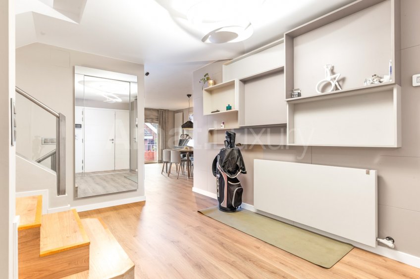 Excepcional casa adossada amb ascensor, al Parc Central -6