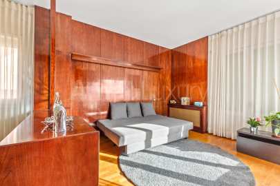 Amplia casa unifamiliar a Bell Soleig -12