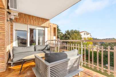 Amplia casa unifamiliar a Bell Soleig -2