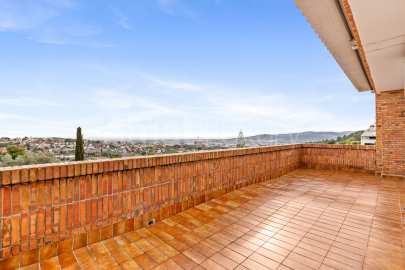 Amplia casa unifamiliar a Bell Soleig -28