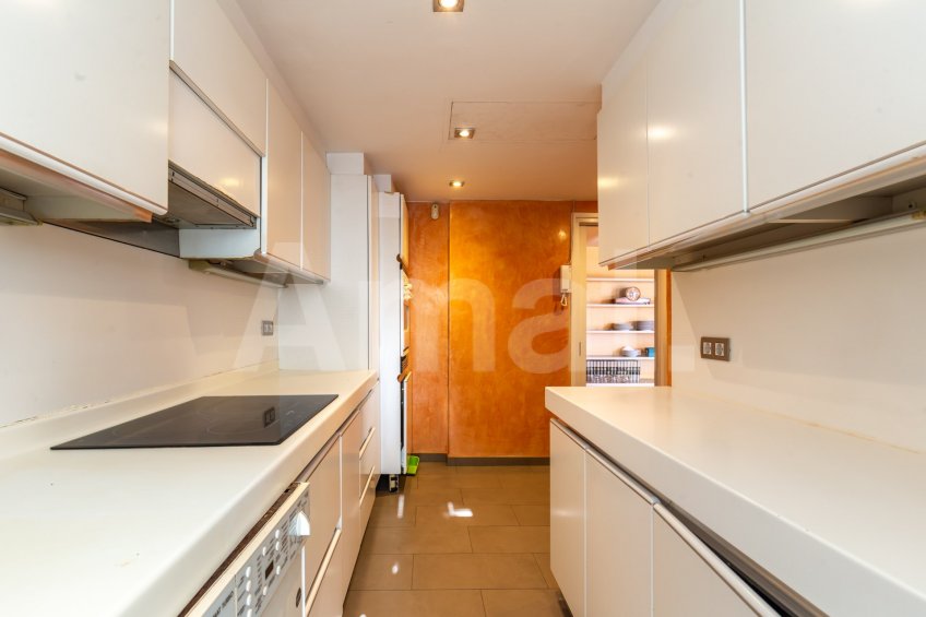 Una joya. Céntrico ático con vistas al mar -15