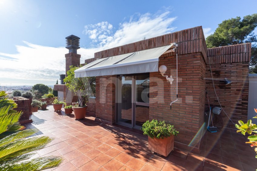 Una joya. Céntrico ático con vistas al mar -4