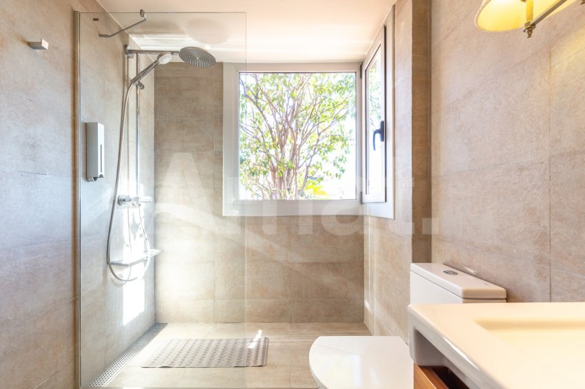 Una joya. Céntrico ático con vistas al mar -40