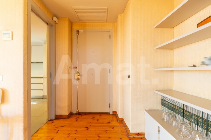 Una joya. Céntrico ático con vistas al mar -6