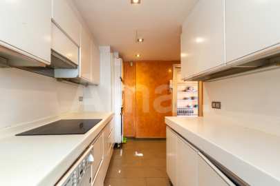 Una joya. Céntrico ático con vistas al mar -15