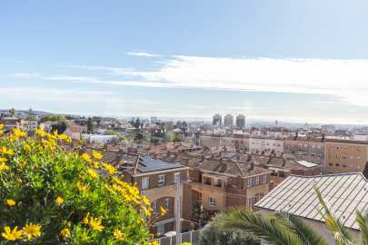 Una joya. Céntrico ático con vistas al mar -26