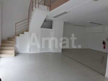 Luminous premises in Les Corts -3