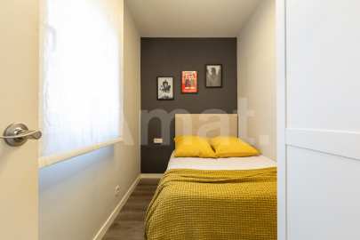 Bright penthouse with terrace and parking, in Guinardó -17