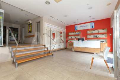 Central duplex permises -4