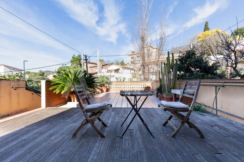 Renovated multi-family house, in La Miranda, with views -44