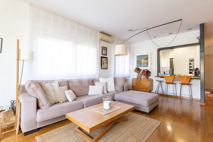 Renovated multi-family house, in La Miranda, with views -9