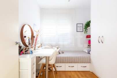 Renovated multi-family house, in La Miranda, with views -23