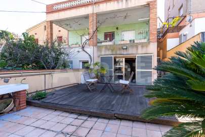 Renovated multi-family house, in La Miranda, with views -41