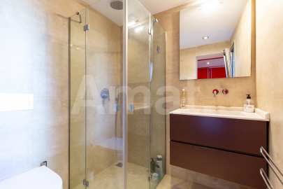 Renovated multi-family house, in La Miranda, with views -57