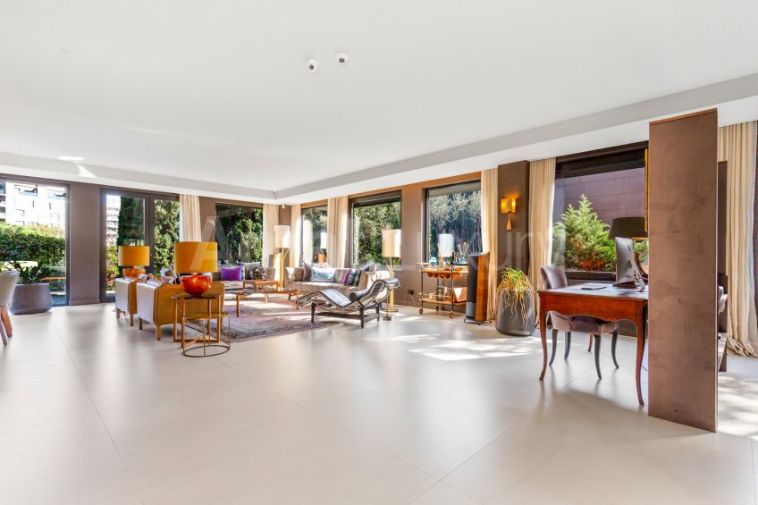 Espectacular casa en entorn exclusiu -10