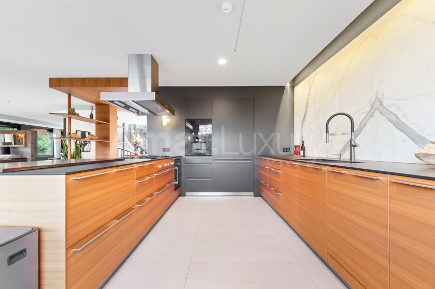 Espectacular casa en entorn exclusiu -16