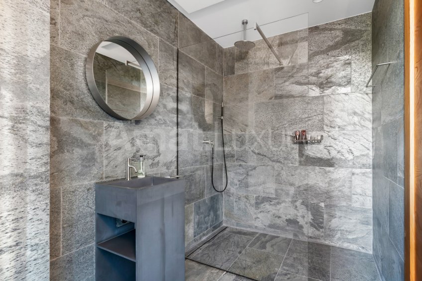 Espectacular casa en entorn exclusiu -43